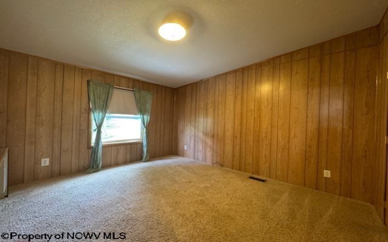 62 Brown Street, Rowlesburg, West Virginia 26425, 3 Bedrooms Bedrooms, 5 Rooms Rooms,2 BathroomsBathrooms,Single Family Detached,For Sale,Brown,10161211
