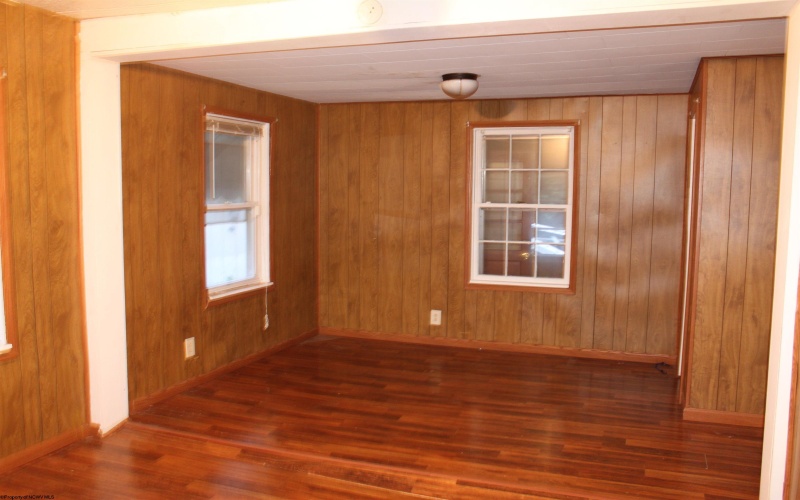 105 Point Mountain Road, Webster Springs, West Virginia 26288, 2 Bedrooms Bedrooms, 8 Rooms Rooms,1 BathroomBathrooms,Single Family Detached,For Sale,Point Mountain,10161209