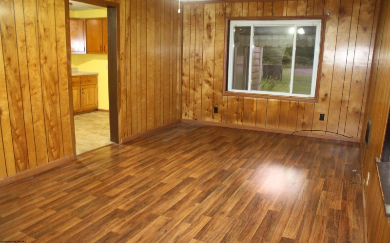 105 Point Mountain Road, Webster Springs, West Virginia 26288, 2 Bedrooms Bedrooms, 8 Rooms Rooms,1 BathroomBathrooms,Single Family Detached,For Sale,Point Mountain,10161209