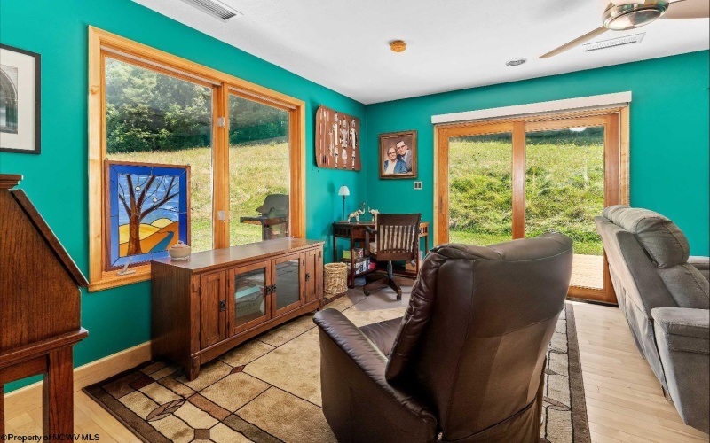 126 Big Foot Road, Dilliner, Pennsylvania 15327, 3 Bedrooms Bedrooms, 9 Rooms Rooms,2 BathroomsBathrooms,Single Family Detached,For Sale,Big Foot,10161207