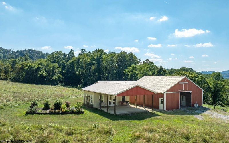 126 Big Foot Road, Dilliner, Pennsylvania 15327, 3 Bedrooms Bedrooms, 9 Rooms Rooms,2 BathroomsBathrooms,Single Family Detached,For Sale,Big Foot,10161207