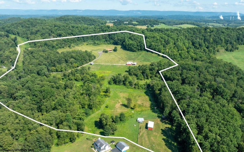 126 Big Foot Road, Dilliner, Pennsylvania 15327, 3 Bedrooms Bedrooms, 9 Rooms Rooms,2 BathroomsBathrooms,Single Family Detached,For Sale,Big Foot,10161207