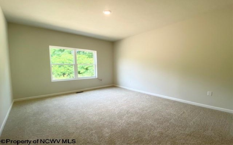 815 Bogey Lane, Maidsville, West Virginia 26541, 3 Bedrooms Bedrooms, 6 Rooms Rooms,2 BathroomsBathrooms,Single Family Detached,For Sale,Bogey,10159628