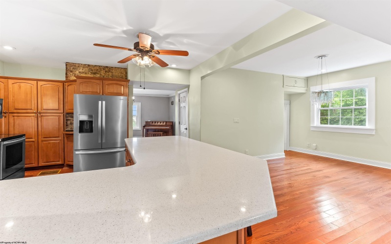 200 Logan Avenue, Morgantown, West Virginia 26501, 4 Bedrooms Bedrooms, 9 Rooms Rooms,3 BathroomsBathrooms,Single Family Detached,For Sale,Logan,10161191