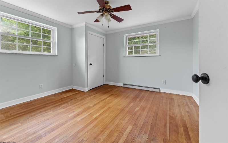 200 Logan Avenue, Morgantown, West Virginia 26501, 4 Bedrooms Bedrooms, 9 Rooms Rooms,3 BathroomsBathrooms,Single Family Detached,For Sale,Logan,10161191