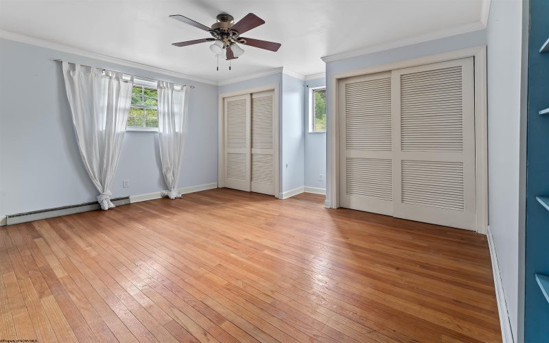 200 Logan Avenue, Morgantown, West Virginia 26501, 4 Bedrooms Bedrooms, 9 Rooms Rooms,3 BathroomsBathrooms,Single Family Detached,For Sale,Logan,10161191