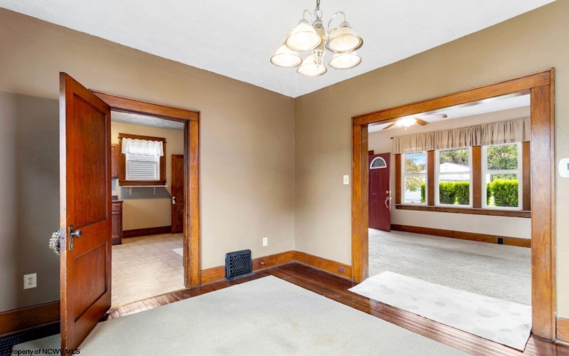 716 Elysian Avenue, Morgantown, West Virginia 26501, 3 Bedrooms Bedrooms, 6 Rooms Rooms,1 BathroomBathrooms,Single Family Detached,For Sale,Elysian,10161199