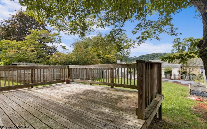 716 Elysian Avenue, Morgantown, West Virginia 26501, 3 Bedrooms Bedrooms, 6 Rooms Rooms,1 BathroomBathrooms,Single Family Detached,For Sale,Elysian,10161199