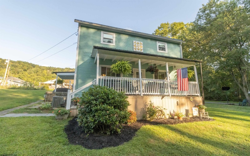 65 Sunrise Street, Worthington, West Virginia 26591, 3 Bedrooms Bedrooms, 8 Rooms Rooms,2 BathroomsBathrooms,Single Family Detached,For Sale,Sunrise,10161195