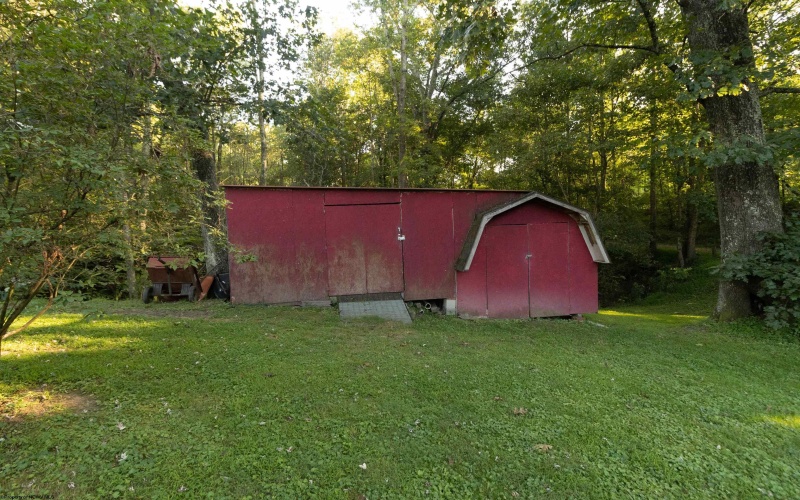 65 Sunrise Street, Worthington, West Virginia 26591, 3 Bedrooms Bedrooms, 8 Rooms Rooms,2 BathroomsBathrooms,Single Family Detached,For Sale,Sunrise,10161195