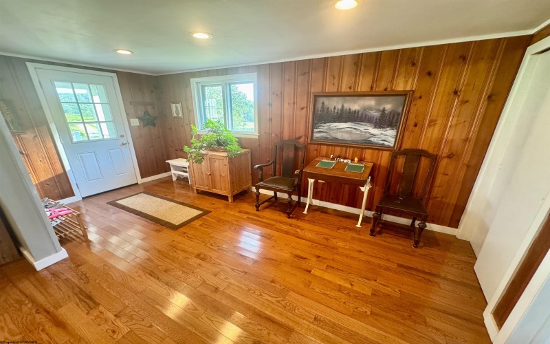 12 Oak Grove Cemetery Road, Terra Alta, West Virginia 26764, 3 Bedrooms Bedrooms, 11 Rooms Rooms,2 BathroomsBathrooms,Single Family Detached,For Sale,Oak Grove Cemetery,10161205