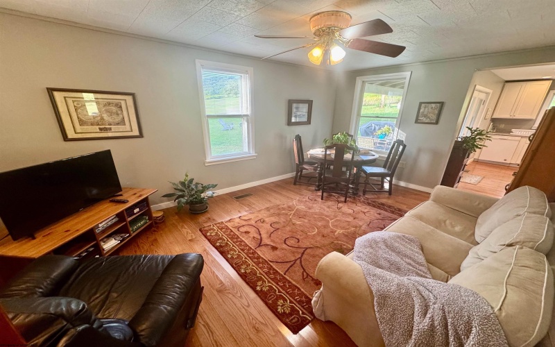 12 Oak Grove Cemetery Road, Terra Alta, West Virginia 26764, 3 Bedrooms Bedrooms, 11 Rooms Rooms,2 BathroomsBathrooms,Single Family Detached,For Sale,Oak Grove Cemetery,10161205