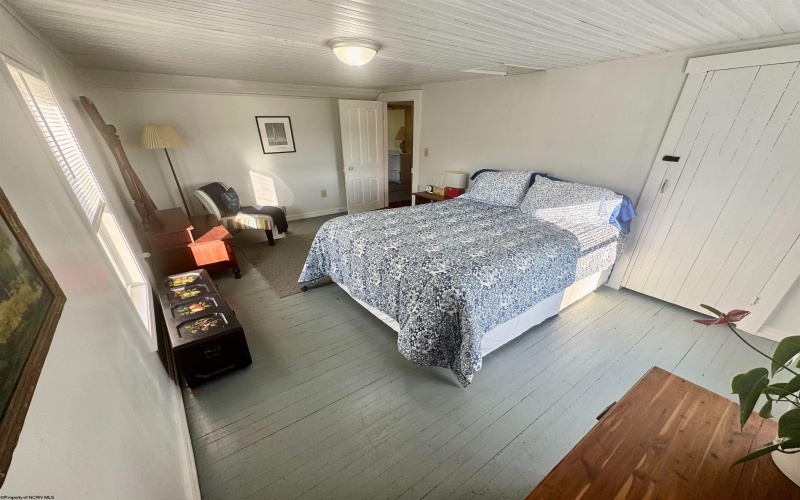 12 Oak Grove Cemetery Road, Terra Alta, West Virginia 26764, 3 Bedrooms Bedrooms, 11 Rooms Rooms,2 BathroomsBathrooms,Single Family Detached,For Sale,Oak Grove Cemetery,10161205