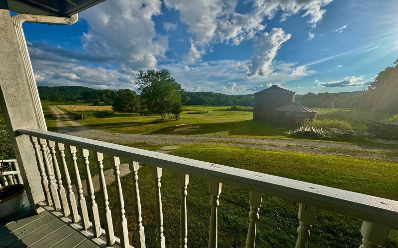 12 Oak Grove Cemetery Road, Terra Alta, West Virginia 26764, 3 Bedrooms Bedrooms, 11 Rooms Rooms,2 BathroomsBathrooms,Single Family Detached,For Sale,Oak Grove Cemetery,10161205