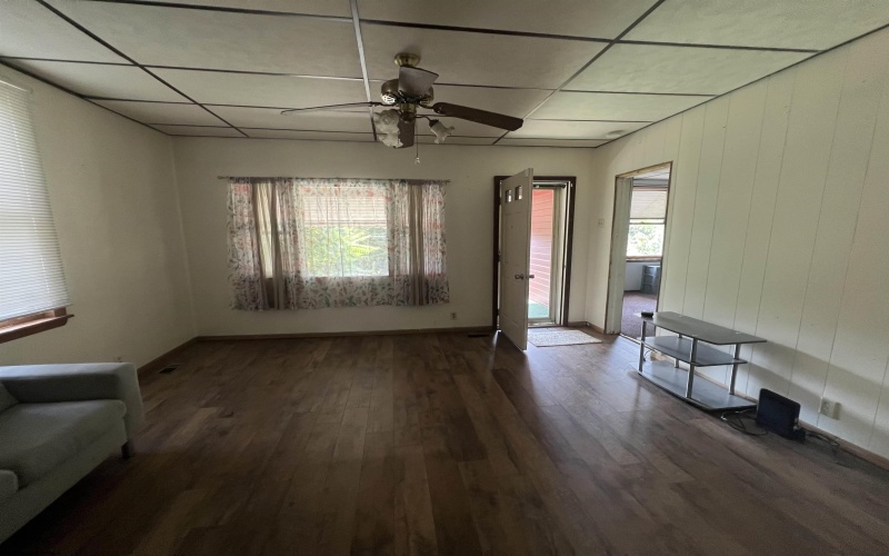 3420 Central Avenue, Farmington, West Virginia 26571, 2 Bedrooms Bedrooms, 5 Rooms Rooms,1 BathroomBathrooms,Single Family Detached,For Sale,Central,10161201
