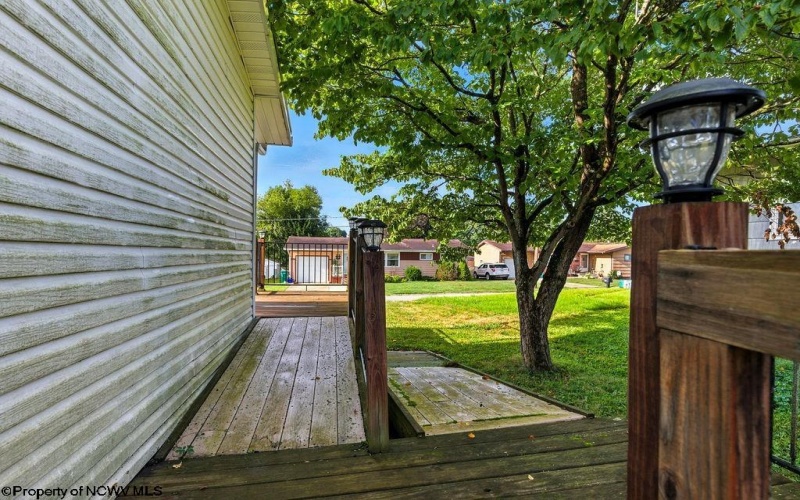 111 Circle Drive, Bridgeport, West Virginia 26330, 3 Bedrooms Bedrooms, 6 Rooms Rooms,2 BathroomsBathrooms,Single Family Detached,For Sale,Circle,10161217