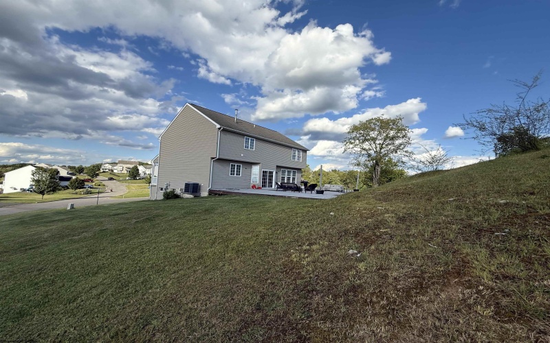 44 Ruby Drive, Bridgeport, West Virginia 26330-9299, 4 Bedrooms Bedrooms, 10 Rooms Rooms,3 BathroomsBathrooms,Single Family Detached,For Sale,Ruby,10161216