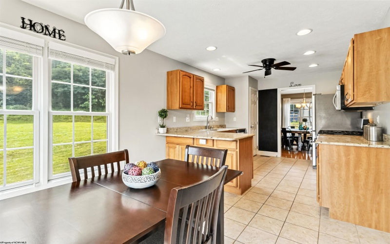 205 Marble Drive, Morgantown, West Virginia 26508, 4 Bedrooms Bedrooms, 8 Rooms Rooms,3 BathroomsBathrooms,Single Family Detached,For Sale,Marble,10161232