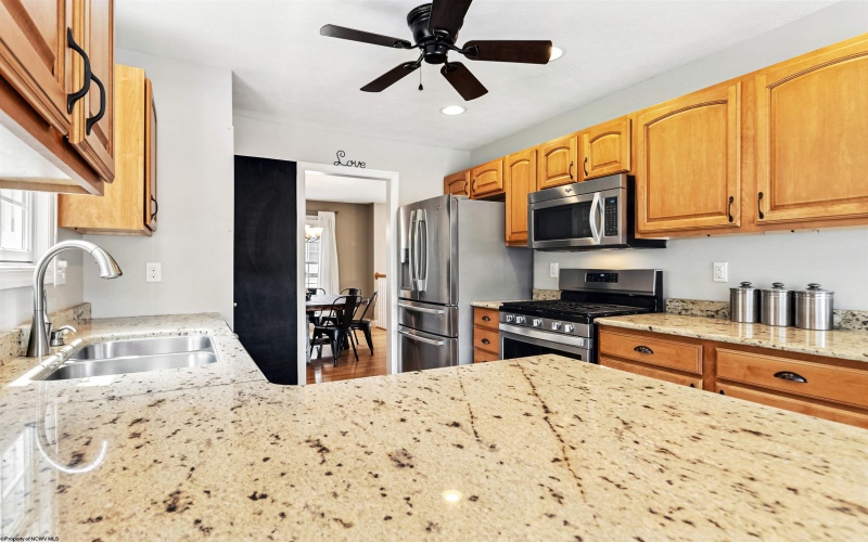 205 Marble Drive, Morgantown, West Virginia 26508, 4 Bedrooms Bedrooms, 8 Rooms Rooms,3 BathroomsBathrooms,Single Family Detached,For Sale,Marble,10161232