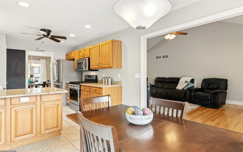 205 Marble Drive, Morgantown, West Virginia 26508, 4 Bedrooms Bedrooms, 8 Rooms Rooms,3 BathroomsBathrooms,Single Family Detached,For Sale,Marble,10161232