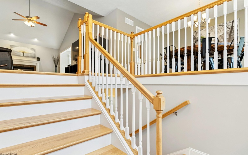 205 Marble Drive, Morgantown, West Virginia 26508, 4 Bedrooms Bedrooms, 8 Rooms Rooms,3 BathroomsBathrooms,Single Family Detached,For Sale,Marble,10161232