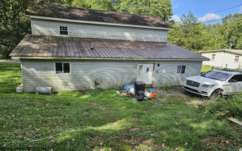 3445 Webster Pike, Grafton, West Virginia 26354, 4 Bedrooms Bedrooms, 7 Rooms Rooms,1 BathroomBathrooms,Single Family Detached,For Sale,Webster,10161226