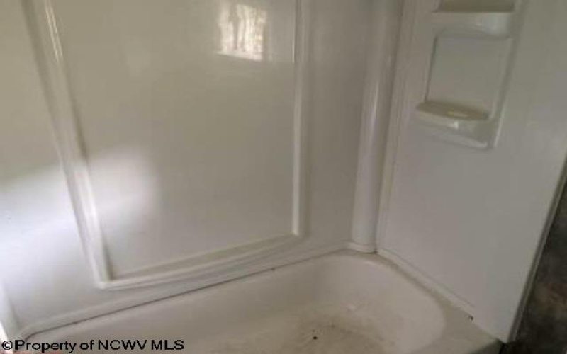 3368 FREEDOM Highway, Fairmont, West Virginia 26554, 2 Bedrooms Bedrooms, 4 Rooms Rooms,1 BathroomBathrooms,Single Family Detached,For Sale,FREEDOM,10161224