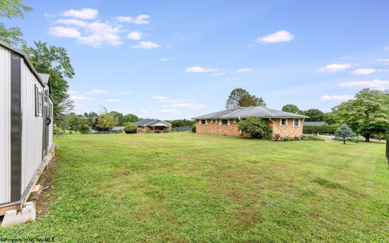 26 Plantation Drive, Morgantown, West Virginia 26508, 4 Bedrooms Bedrooms, 9 Rooms Rooms,1 BathroomBathrooms,Single Family Detached,For Sale,Plantation,10161218