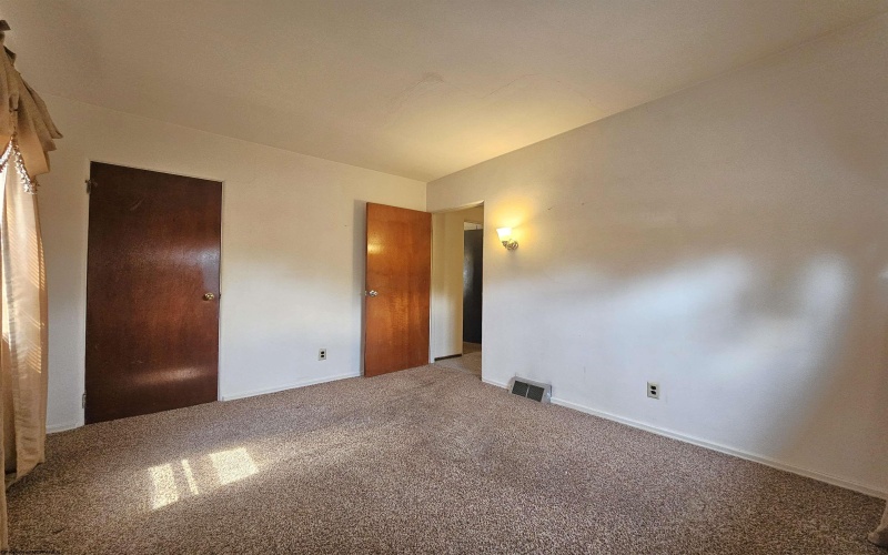 1630 Fairfield Road, Fairmont, West Virginia 26554, 2 Bedrooms Bedrooms, 6 Rooms Rooms,1 BathroomBathrooms,Single Family Detached,For Sale,Fairfield,10161256