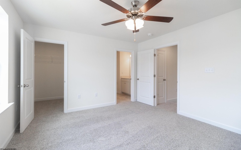 30 Dover Court, Bridgeport, West Virginia 26330-0000, 3 Bedrooms Bedrooms, 6 Rooms Rooms,4 BathroomsBathrooms,Residential Rentals,For Rent,Dover,10161249