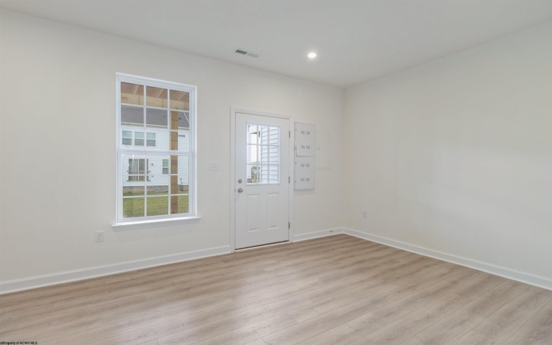 30 Dover Court, Bridgeport, West Virginia 26330-0000, 3 Bedrooms Bedrooms, 6 Rooms Rooms,4 BathroomsBathrooms,Residential Rentals,For Rent,Dover,10161249