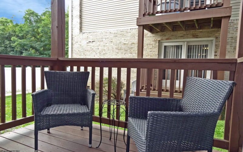 113 Creekside Drive, Morgantown, West Virginia 26508, 1 Bedroom Bedrooms, 3 Rooms Rooms,1 BathroomBathrooms,Single Family Attached,For Sale,Creekside,10161243