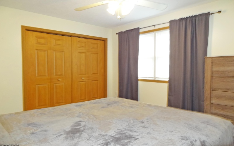 113 Creekside Drive, Morgantown, West Virginia 26508, 1 Bedroom Bedrooms, 3 Rooms Rooms,1 BathroomBathrooms,Single Family Attached,For Sale,Creekside,10161243