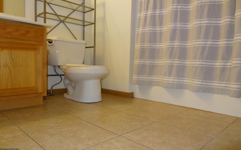 113 Creekside Drive, Morgantown, West Virginia 26508, 1 Bedroom Bedrooms, 3 Rooms Rooms,1 BathroomBathrooms,Single Family Attached,For Sale,Creekside,10161243
