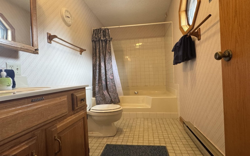 78 Deerfield Circle, Davis, West Virginia 26260, 3 Bedrooms Bedrooms, 8 Rooms Rooms,2 BathroomsBathrooms,Single Family Attached,For Sale,Deerfield,10161244