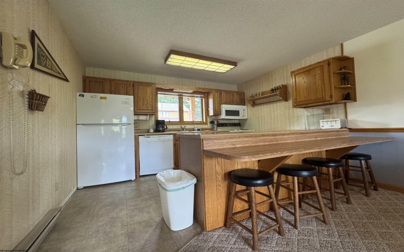 78 Deerfield Circle, Davis, West Virginia 26260, 3 Bedrooms Bedrooms, 8 Rooms Rooms,2 BathroomsBathrooms,Single Family Attached,For Sale,Deerfield,10161244