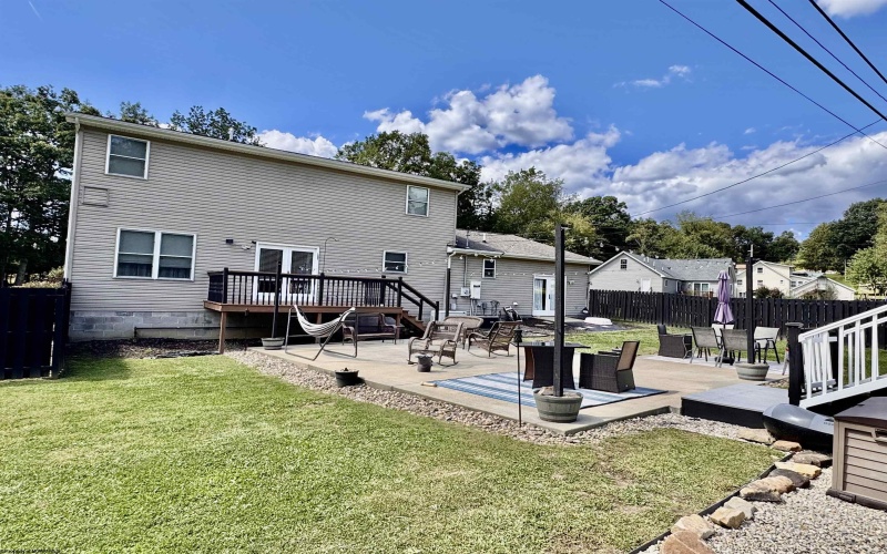 83 Burnt Cabin Road, Fairmont, West Virginia 26554, 4 Bedrooms Bedrooms, 8 Rooms Rooms,2 BathroomsBathrooms,Single Family Detached,For Sale,Burnt Cabin,10161254