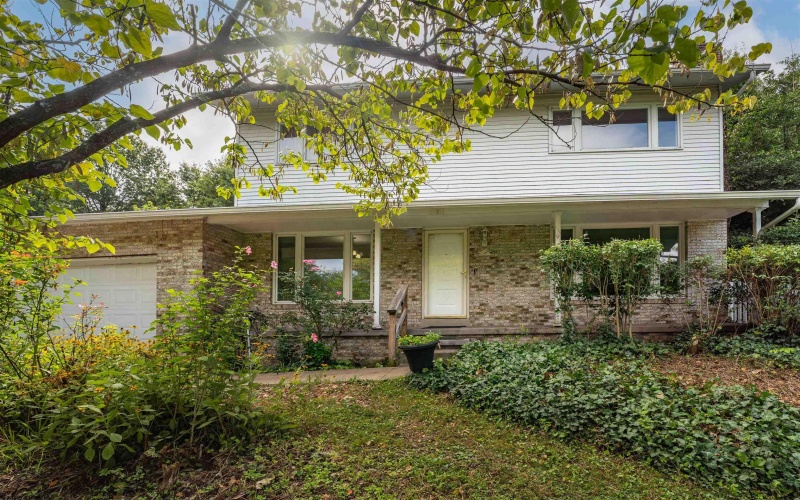 1016 Village Drive, Morgantown, West Virginia 26505, 4 Bedrooms Bedrooms, 8 Rooms Rooms,2 BathroomsBathrooms,Single Family Detached,For Sale,Village,10161252
