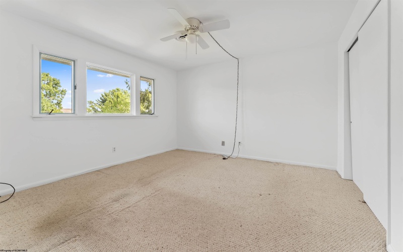 1016 Village Drive, Morgantown, West Virginia 26505, 4 Bedrooms Bedrooms, 8 Rooms Rooms,2 BathroomsBathrooms,Single Family Detached,For Sale,Village,10161252