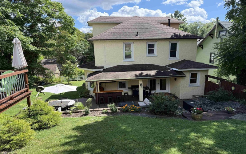 116 Elkins Street, Fairmont, West Virginia 26554, 3 Bedrooms Bedrooms, 7 Rooms Rooms,1 BathroomBathrooms,Single Family Detached,For Sale,Elkins,10161250
