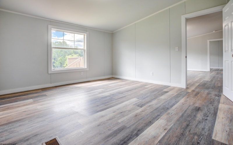 33 Long Drain Road, Core, West Virginia 26529, 3 Bedrooms Bedrooms, 6 Rooms Rooms,2 BathroomsBathrooms,Single Family Detached,For Sale,Long Drain,10161246