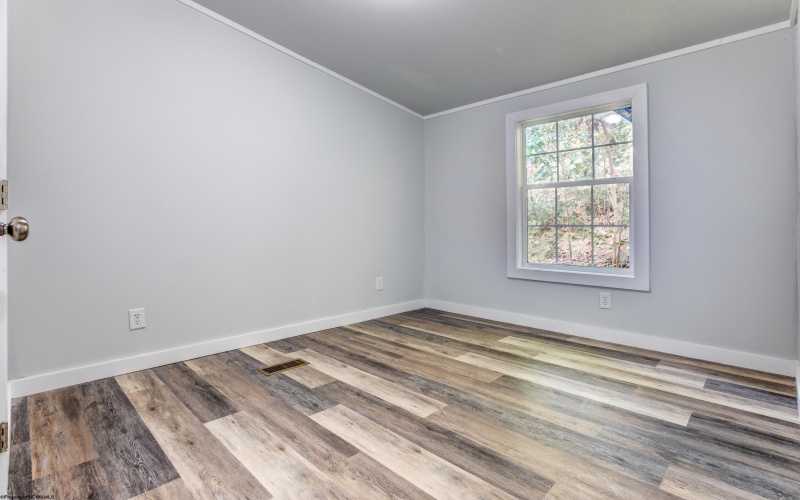 33 Long Drain Road, Core, West Virginia 26529, 3 Bedrooms Bedrooms, 6 Rooms Rooms,2 BathroomsBathrooms,Single Family Detached,For Sale,Long Drain,10161246