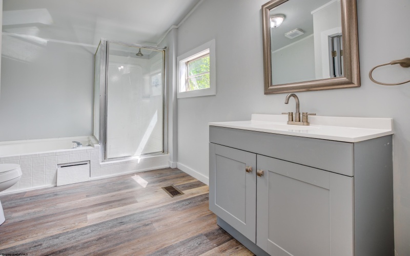 33 Long Drain Road, Core, West Virginia 26529, 3 Bedrooms Bedrooms, 6 Rooms Rooms,2 BathroomsBathrooms,Single Family Detached,For Sale,Long Drain,10161246