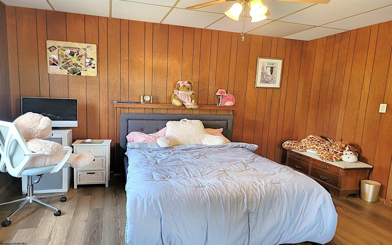 478 Dunkard Avenue, Westover, West Virginia 26501, 2 Bedrooms Bedrooms, 5 Rooms Rooms,1 BathroomBathrooms,Single Family Detached,For Sale,Dunkard,10161236