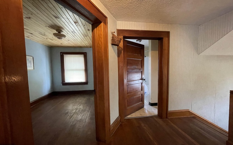 8 Skin Creek Road, Weston, West Virginia 26452, 4 Bedrooms Bedrooms, 8 Rooms Rooms,1 BathroomBathrooms,Single Family Detached,For Sale,Skin Creek,10161238