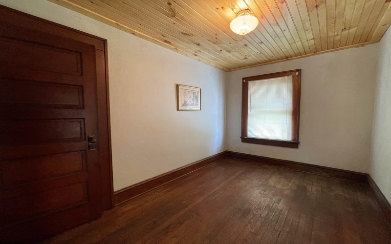8 Skin Creek Road, Weston, West Virginia 26452, 4 Bedrooms Bedrooms, 8 Rooms Rooms,1 BathroomBathrooms,Single Family Detached,For Sale,Skin Creek,10161238