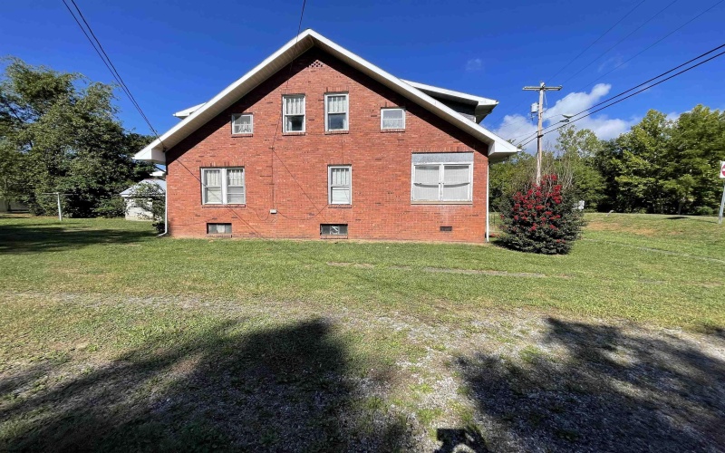 8 Skin Creek Road, Weston, West Virginia 26452, 4 Bedrooms Bedrooms, 8 Rooms Rooms,1 BathroomBathrooms,Single Family Detached,For Sale,Skin Creek,10161238
