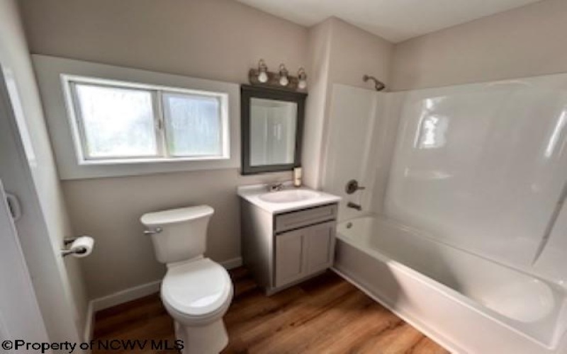 43 Shaver Street, Monongah, West Virginia 26554, 1 Bedroom Bedrooms, 4 Rooms Rooms,1 BathroomBathrooms,Single Family Detached,For Sale,Shaver,10161245