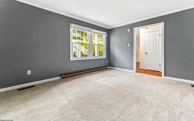 763 South Hills Drive, Morgantown, West Virginia 26501, 3 Bedrooms Bedrooms, 11 Rooms Rooms,3 BathroomsBathrooms,Single Family Detached,For Sale,South Hills,10161241