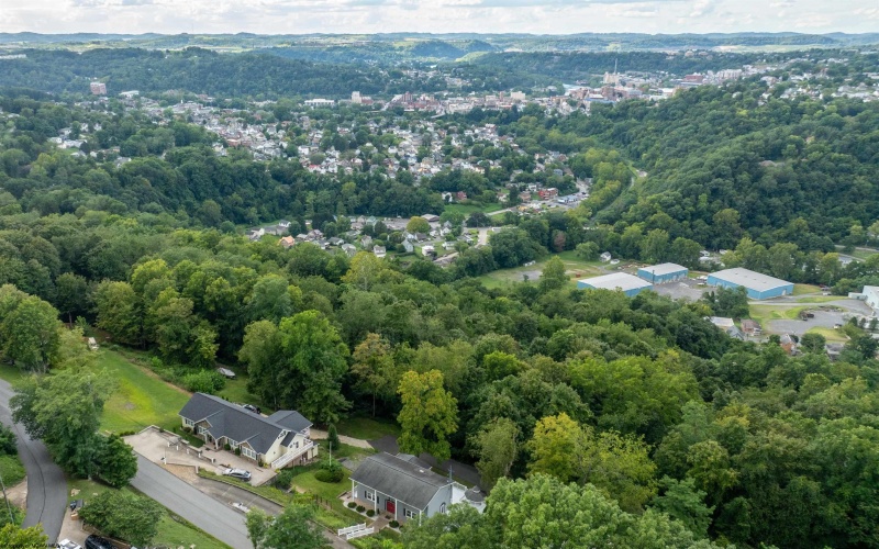 763 South Hills Drive, Morgantown, West Virginia 26501, 3 Bedrooms Bedrooms, 11 Rooms Rooms,3 BathroomsBathrooms,Single Family Detached,For Sale,South Hills,10161241